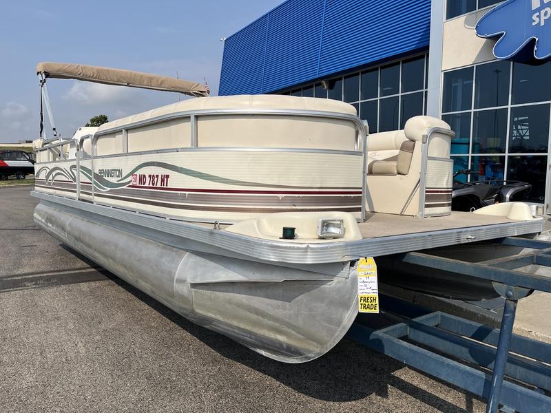 1999 BENNINGTON 2280RL BOATS
