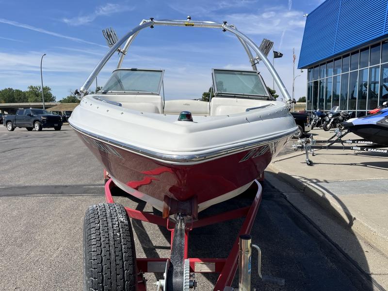 2007 CARAVELLE 207BR BOATS