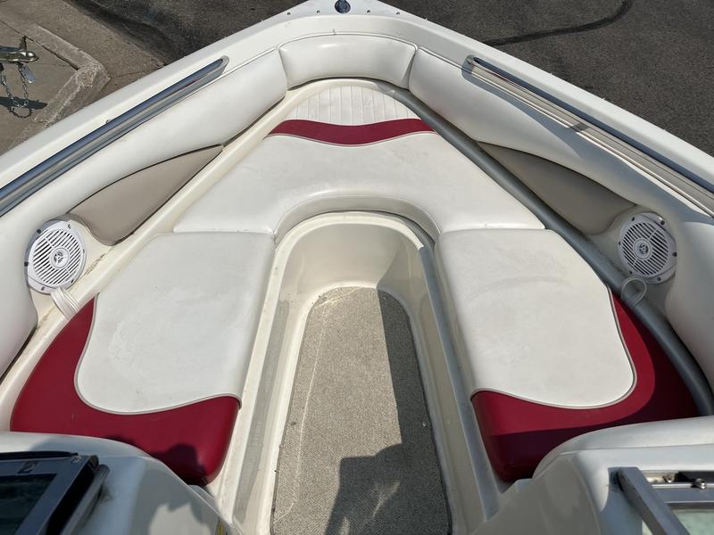 2007 CARAVELLE 207BR BOATS