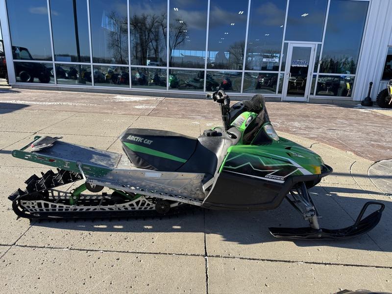 2010 ARCTIC CAT M8000 SNOWMOBILES
