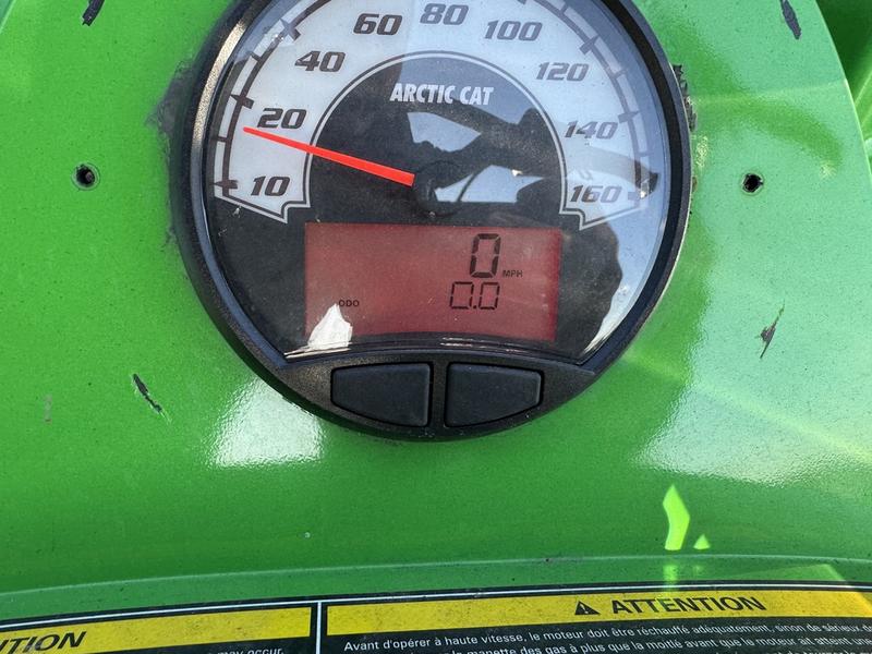 2010 ARCTIC CAT M8000 SNOWMOBILES