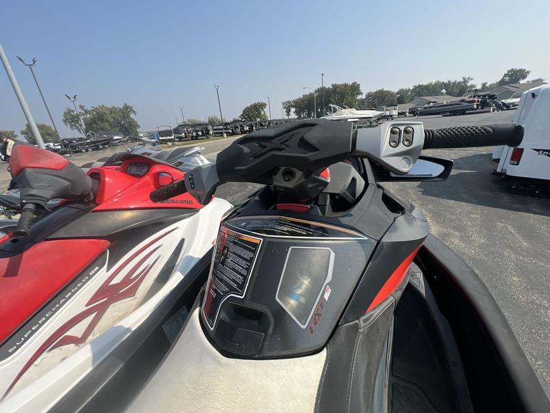2011 SEA-DOO RXT WATERCRAFT