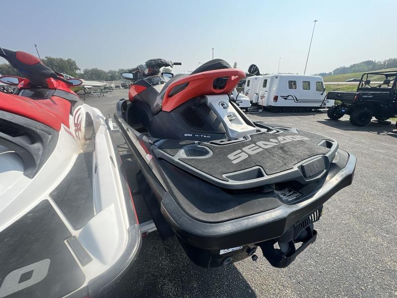 2011 SEA-DOO RXT WATERCRAFT
