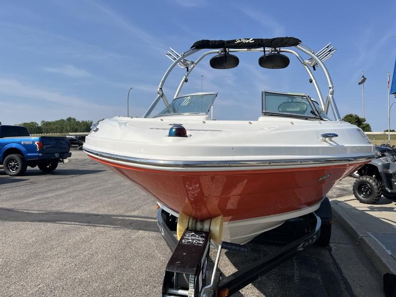 2011 SEA RAY SPORT 205 BOATS