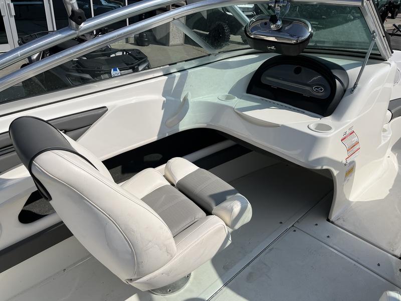 2011 SEA RAY SPORT 205 BOATS