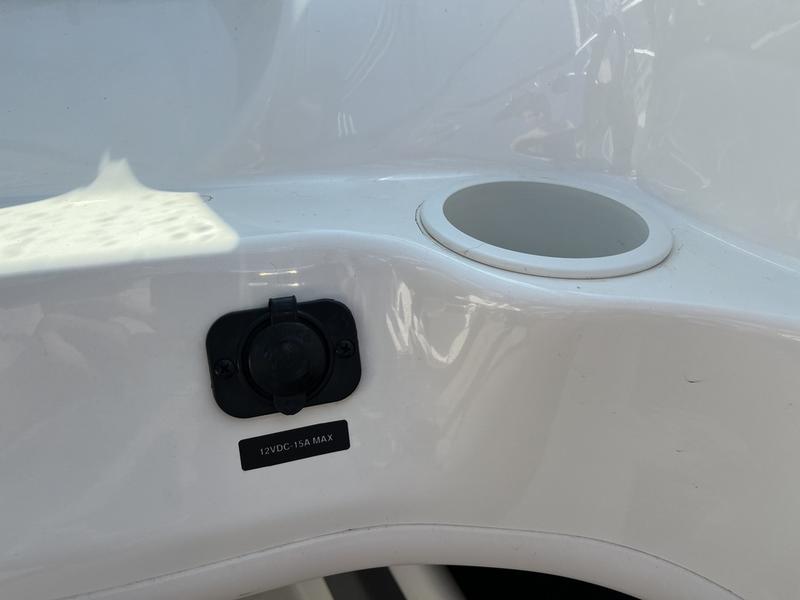 2011 SEA RAY SPORT 205 BOATS