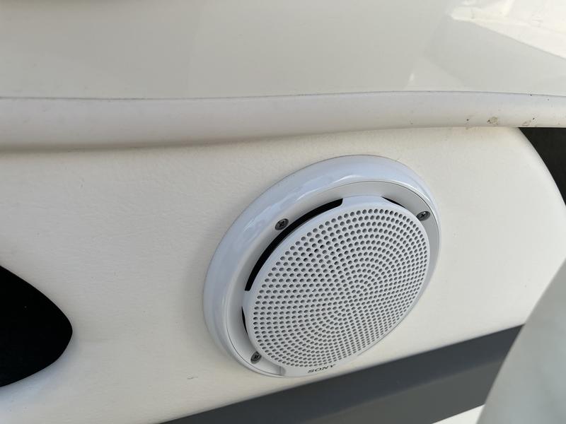 2011 SEA RAY SPORT 205 BOATS