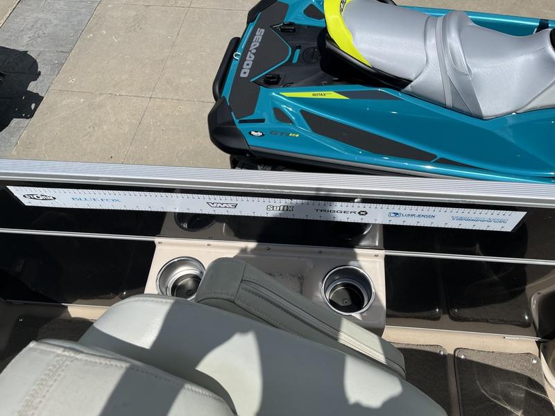 2012 G3 BOATS ELITE 325 DELUXE BOATS