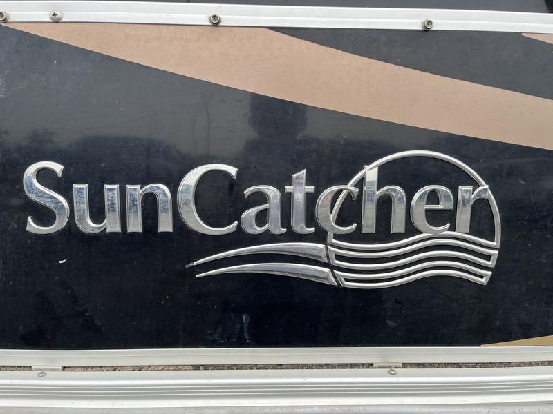 2012 SUN CATCHER LX322XS BOATS