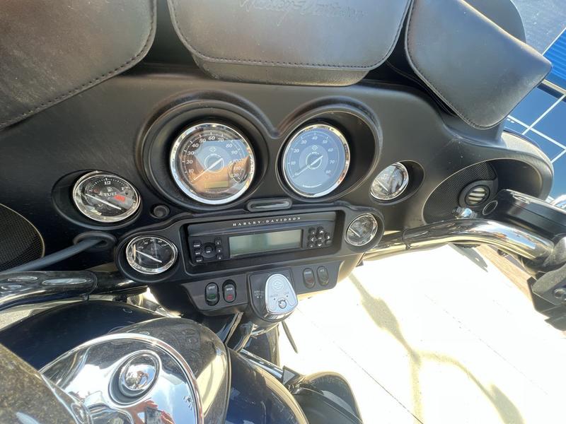 2013 HARLEY-DAVIDSON® Ultra Limited MOTORCYCLE / SCOOTER