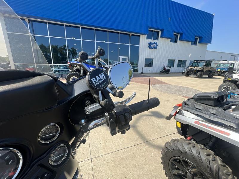 2013 HARLEY-DAVIDSON® Ultra Limited MOTORCYCLE / SCOOTER