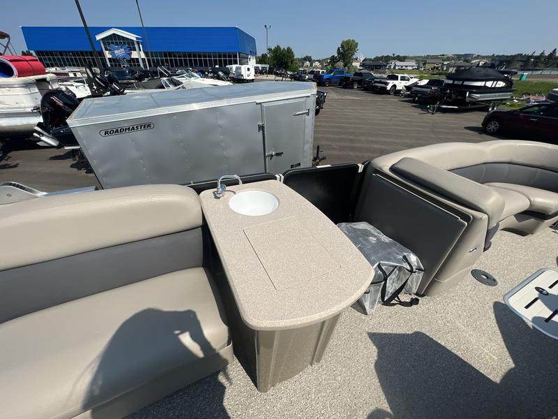 2013 PREMIER 275 RF Intrigue BOATS