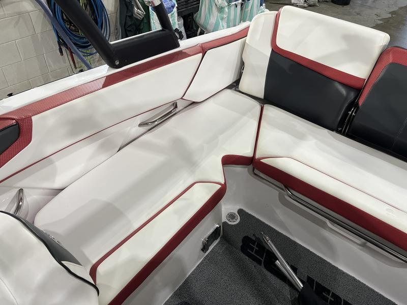 2014 SCARAB 215 HO IMPULSE BOATS