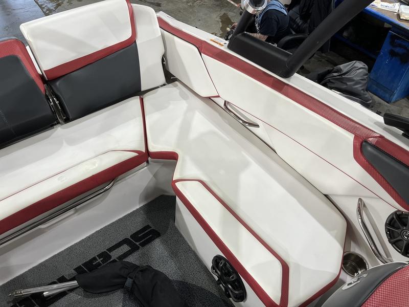 2014 SCARAB 215 HO IMPULSE BOATS