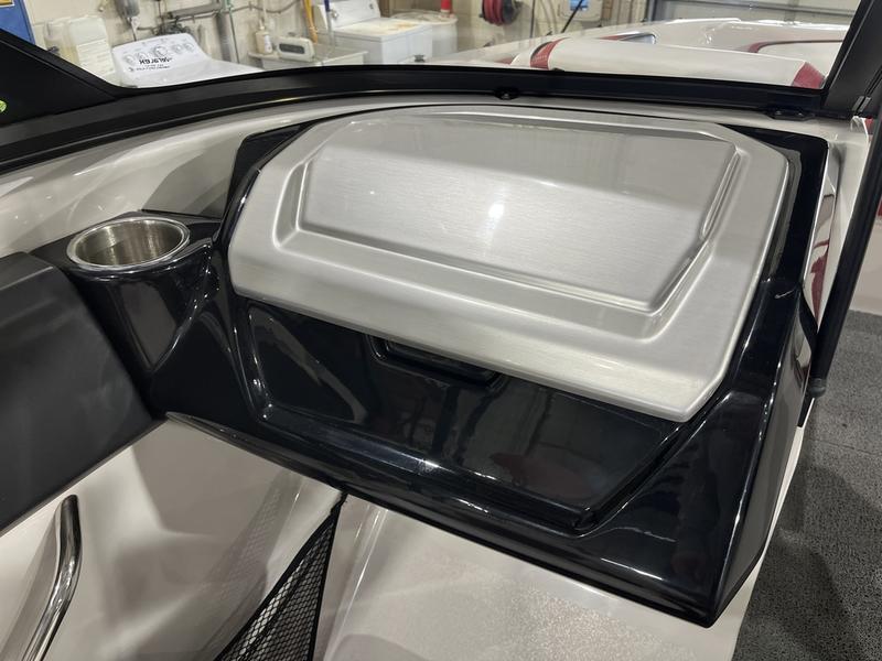 2014 SCARAB 215 HO IMPULSE BOATS