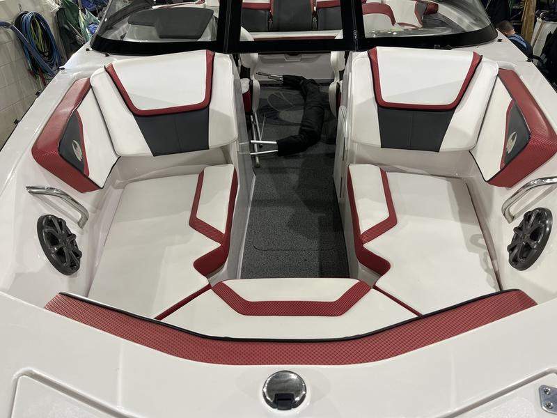 2014 SCARAB 215 HO IMPULSE BOATS