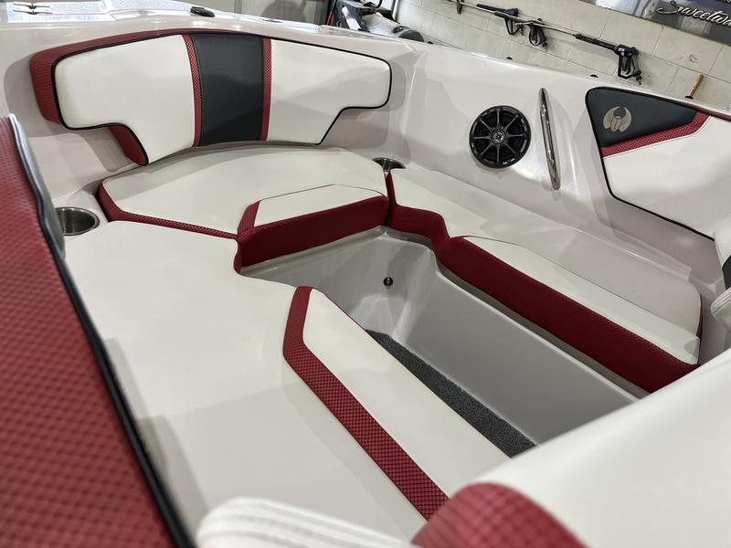 2014 SCARAB 215 HO IMPULSE BOATS
