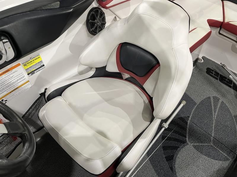 2014 SCARAB 215 HO IMPULSE BOATS
