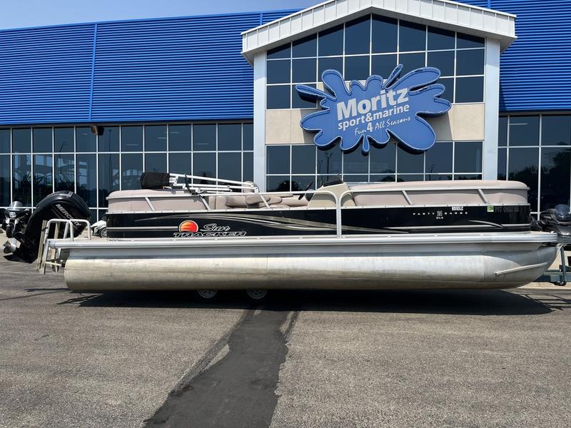 2014 SUN TRACKER Party Barge 24 DLX BOATS