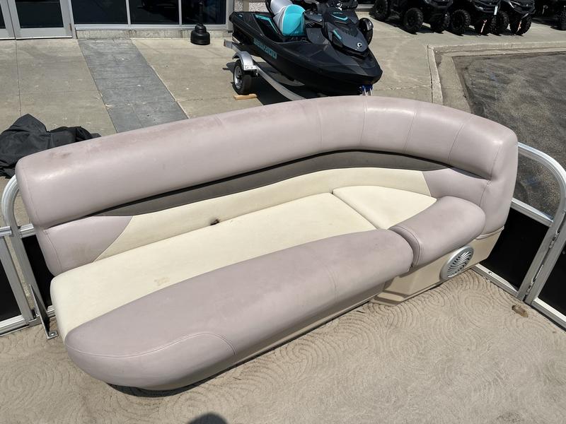 2014 SUN TRACKER Party Barge 24 DLX BOATS