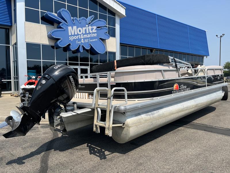 2014 SUN TRACKER Party Barge 24 DLX BOATS
