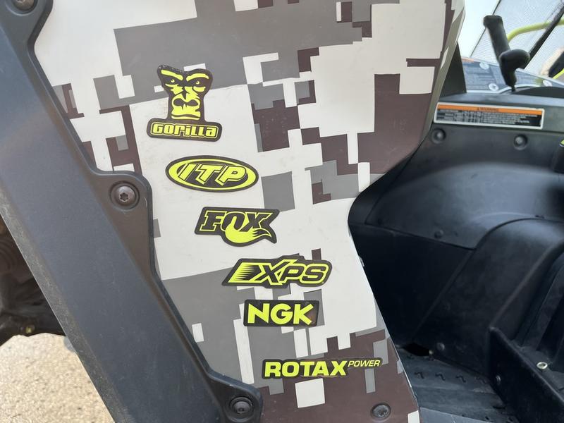 2015 CAN-AM Maverick X mr DPS 1000R UTV