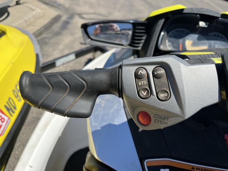 2016 Sea-Doo RXT-X 300 PERSONAL WATERCRAFT