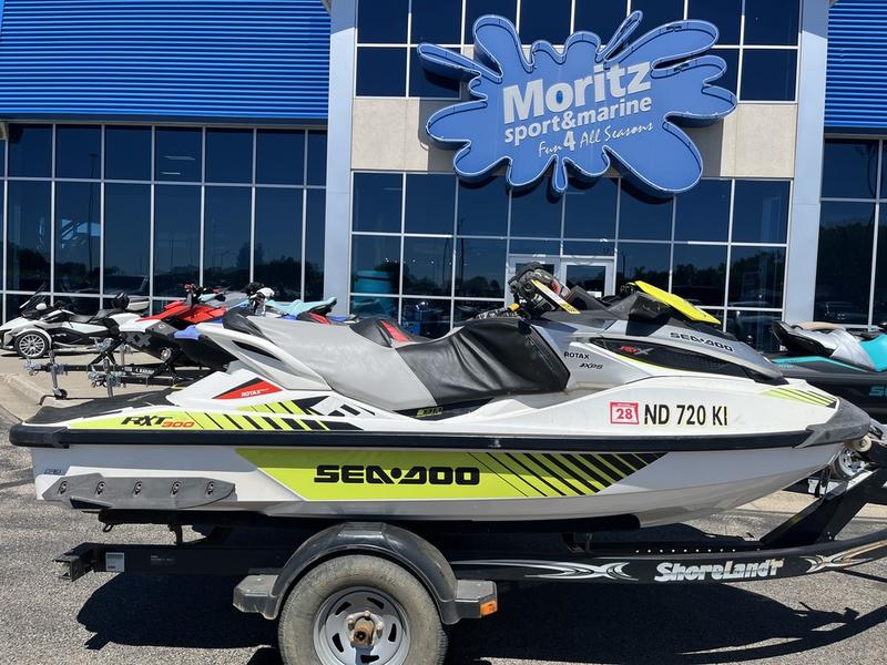 2016 Sea-Doo RXT-X 300 PERSONAL WATERCRAFT
