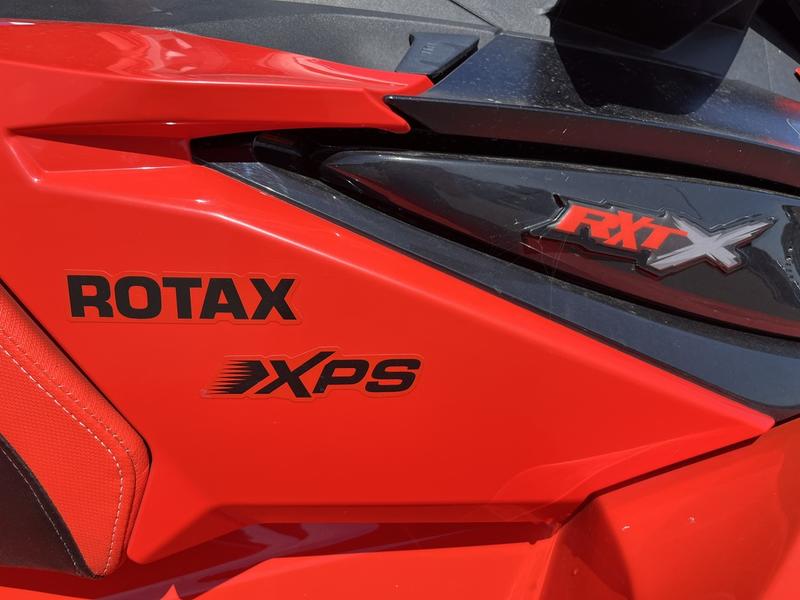 2017 Sea-Doo RXT-X 300 PERSONAL WATERCRAFT