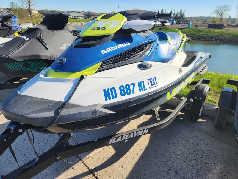 2017 Sea-Doo Wake Pro 230 PERSONAL WATERCRAFT