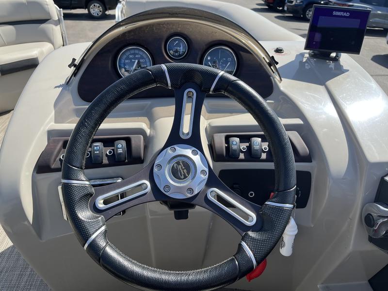 2018 SOUTH BAY 220CR BOATS