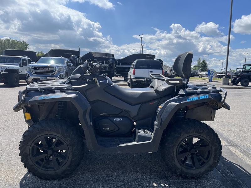 2021 CAN-AM Outlander MAX XT 850 ATV