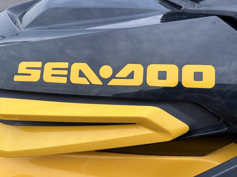 2021 SEA-DOO RXT-X WATERCRAFT