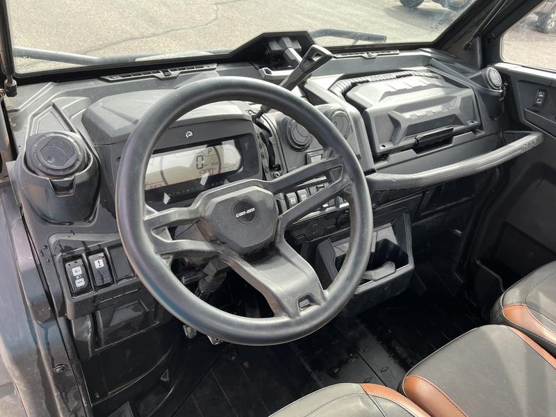 2022 CAN-AM Defender Limited UTV