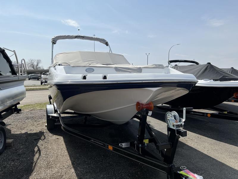 2022 HURRICANE SunDeck 187 OB BOATS