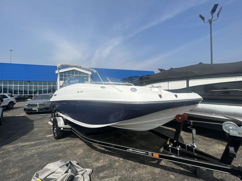 2022 HURRICANE SunDeck 187 OB BOATS