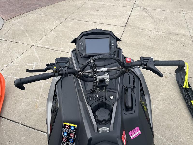 2022 POLARIS 850 RMK Khaos Matryx Slash 165 2.75 in SNOWMOBILES