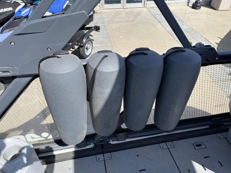 2022 SEA-DOO Switch Cruise 18 - 100 hp BOATS
