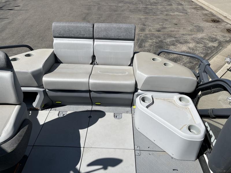 2022 SEA-DOO Switch Cruise 18 - 100 hp BOATS