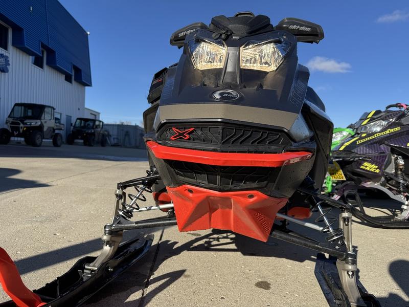 2022 SKI-DOO Summit X with Expert Package 165 850 E-TEC Turbo R PowderMax X-Light 3.0 SNOWMOBILES