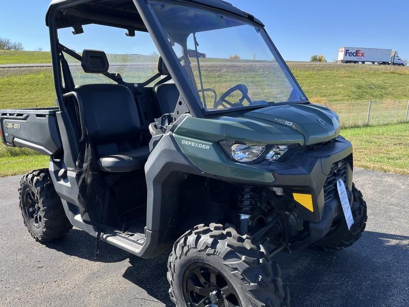 2023 CAN-AM Defender DPS HD10 UTV
