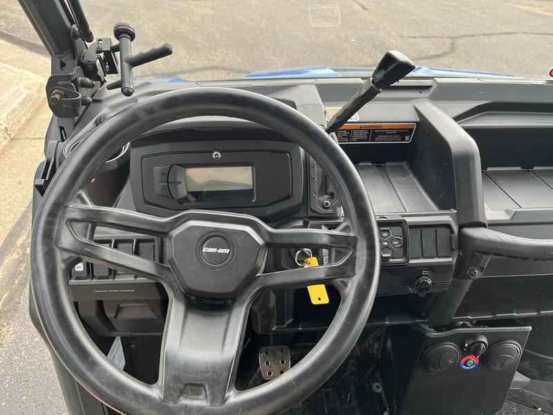 2023 CAN-AM Defender MAX XT HD10 UTV