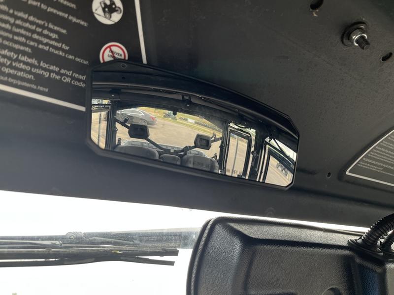 2023 CAN-AM Defender MAX XT HD10 UTV