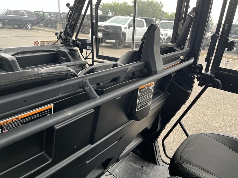 2023 CAN-AM Defender MAX XT HD10 UTV