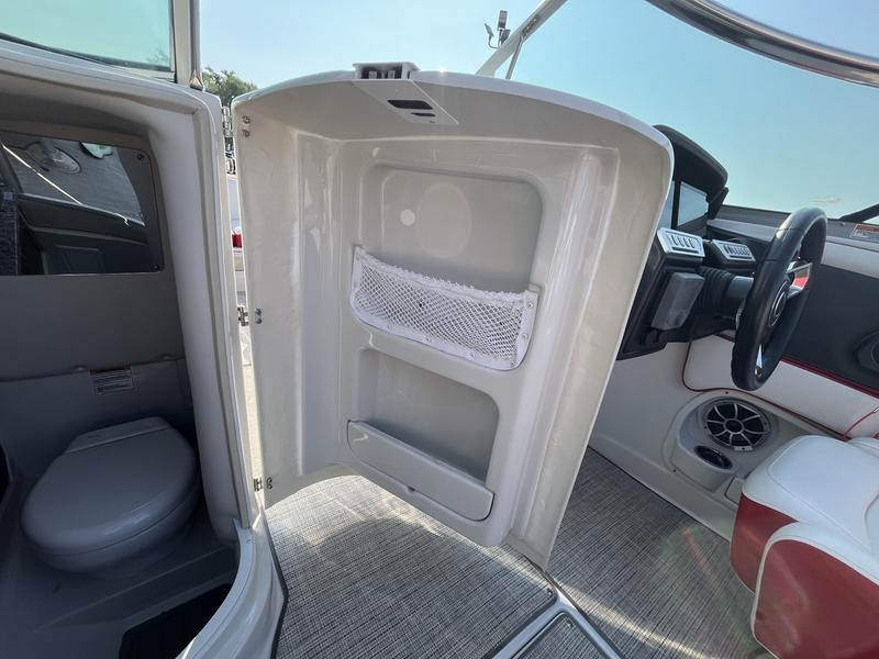 2023 CROWNLINE 280 SS Surf BOATS