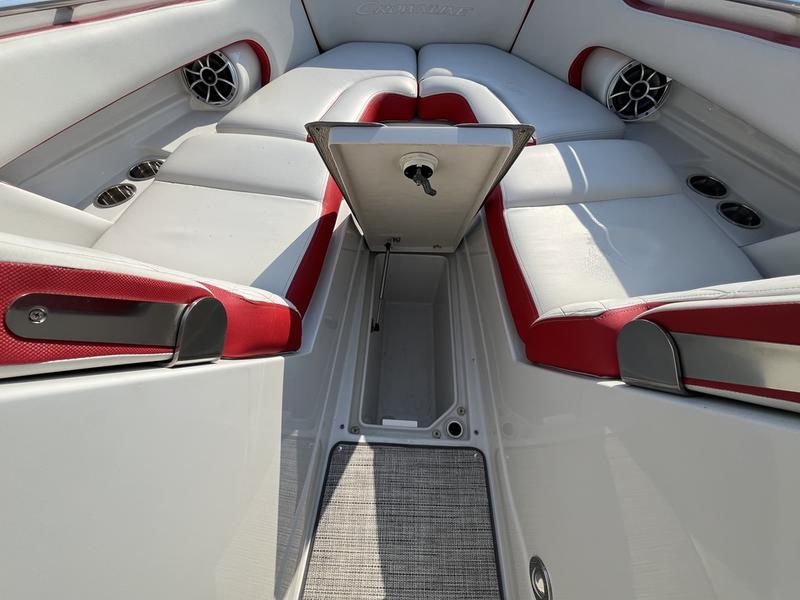 2023 CROWNLINE 280 SS Surf BOATS