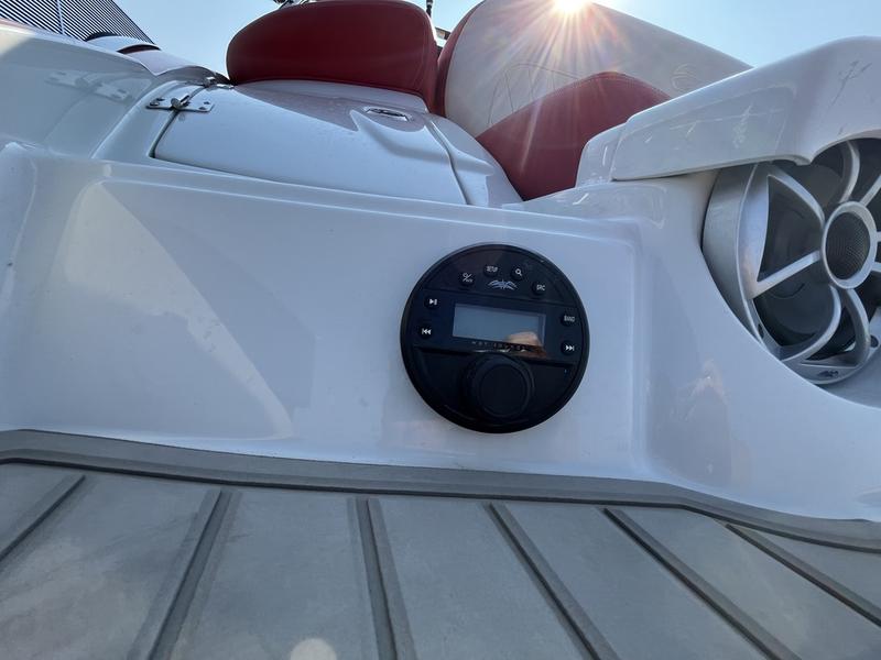 2023 CROWNLINE 280 SS Surf BOATS