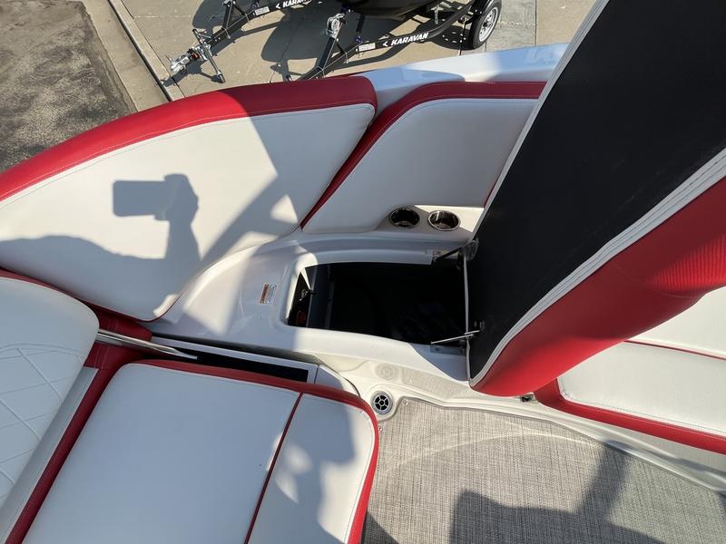 2023 CROWNLINE 280 SS Surf BOATS