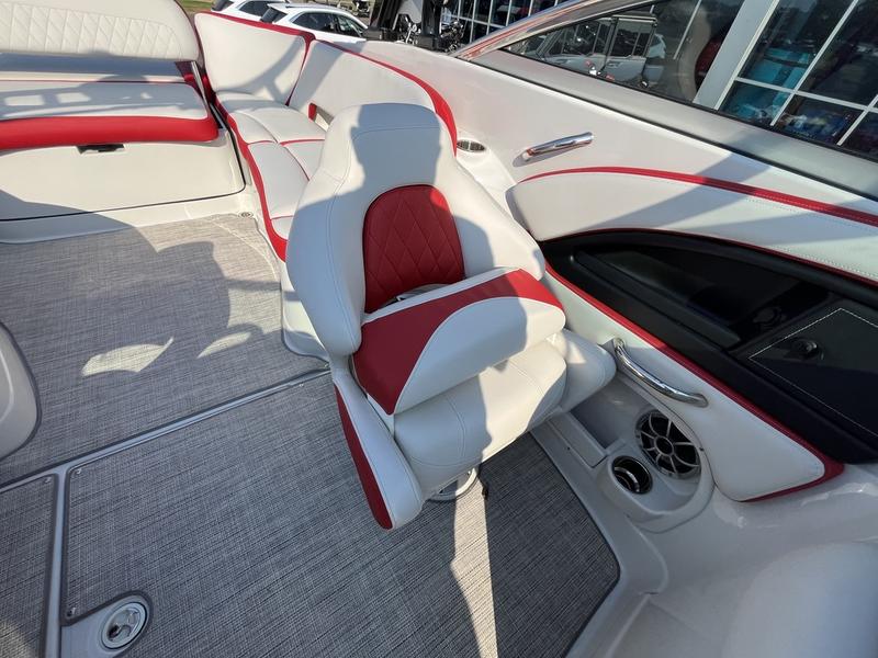 2023 CROWNLINE 280 SS Surf BOATS