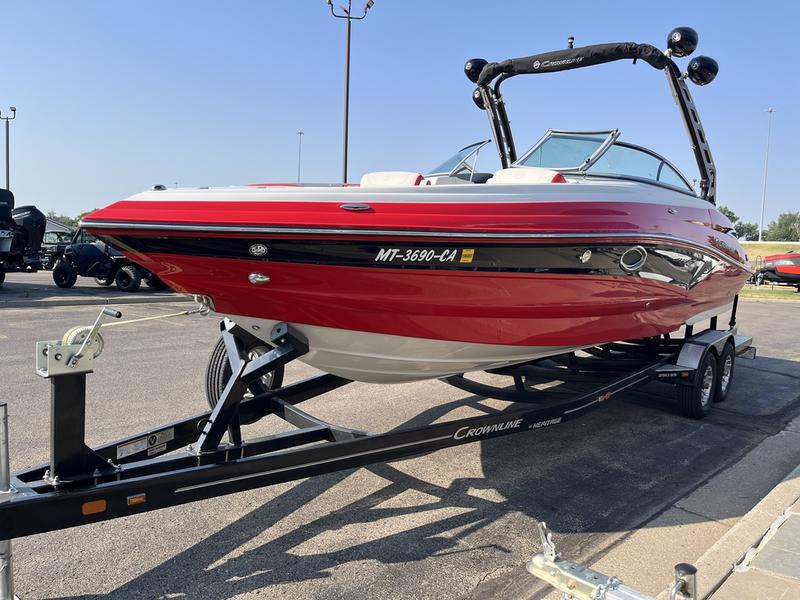 2023 CROWNLINE 280 SS Surf BOATS
